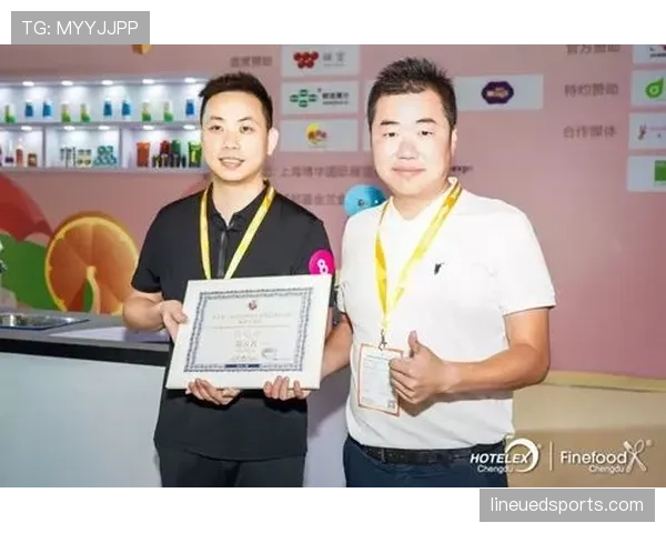 唐佳豪训练完直接去奢侈品店刷卡,这自律和消费反差谁懂啊 唐佳豪训练完直接去奢侈品店刷卡,这自律和消费反差谁懂啊